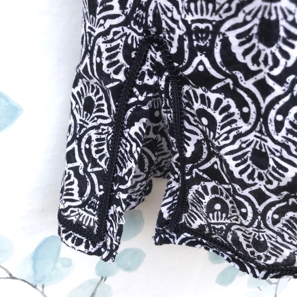 San Tropez West Womens Top Navy Blue & White Patterned Boho Blouse w/ Brocade - Picture 3 of 5